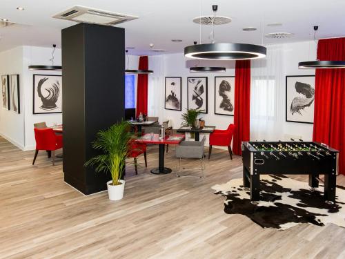 Dormero Hotel Zurich Airport,,3 star