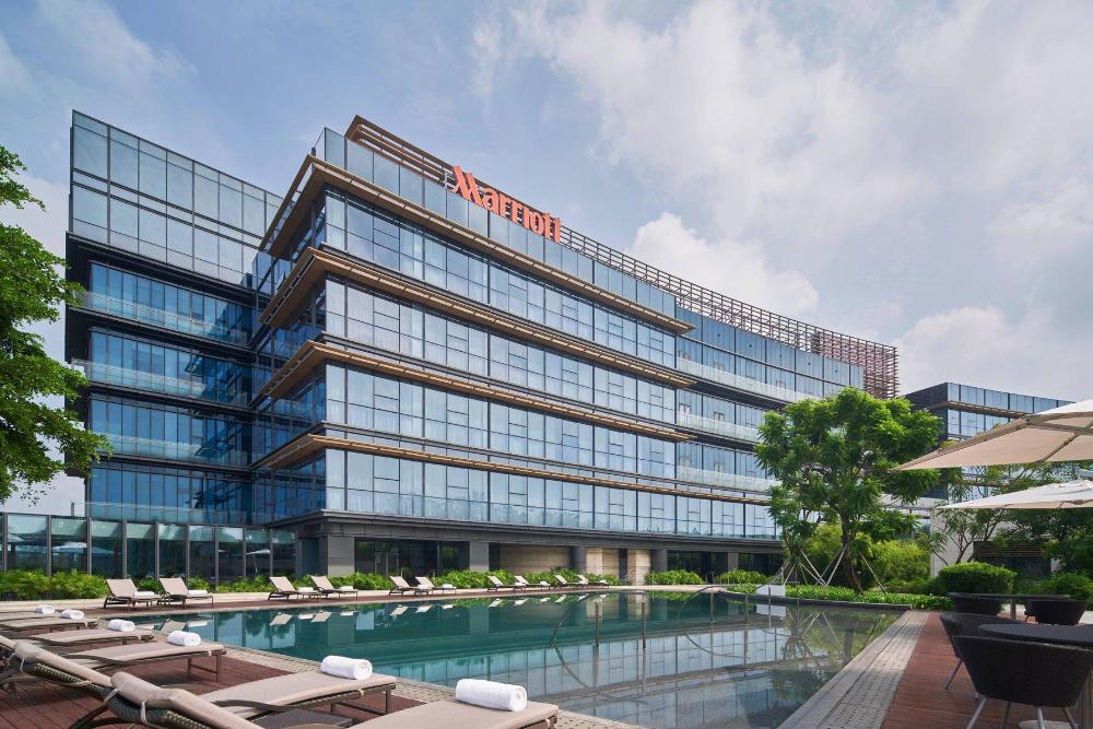 the oct harbour shenzhen marriott executive apartments