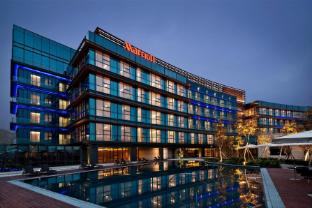 the oct harbour shenzhen marriott executive apartments