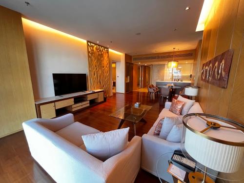 the oct harbour shenzhen marriott executive apartments