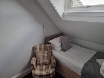 st leonards guest house