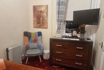 st leonards guest house