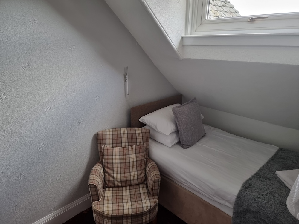 st leonards guest house