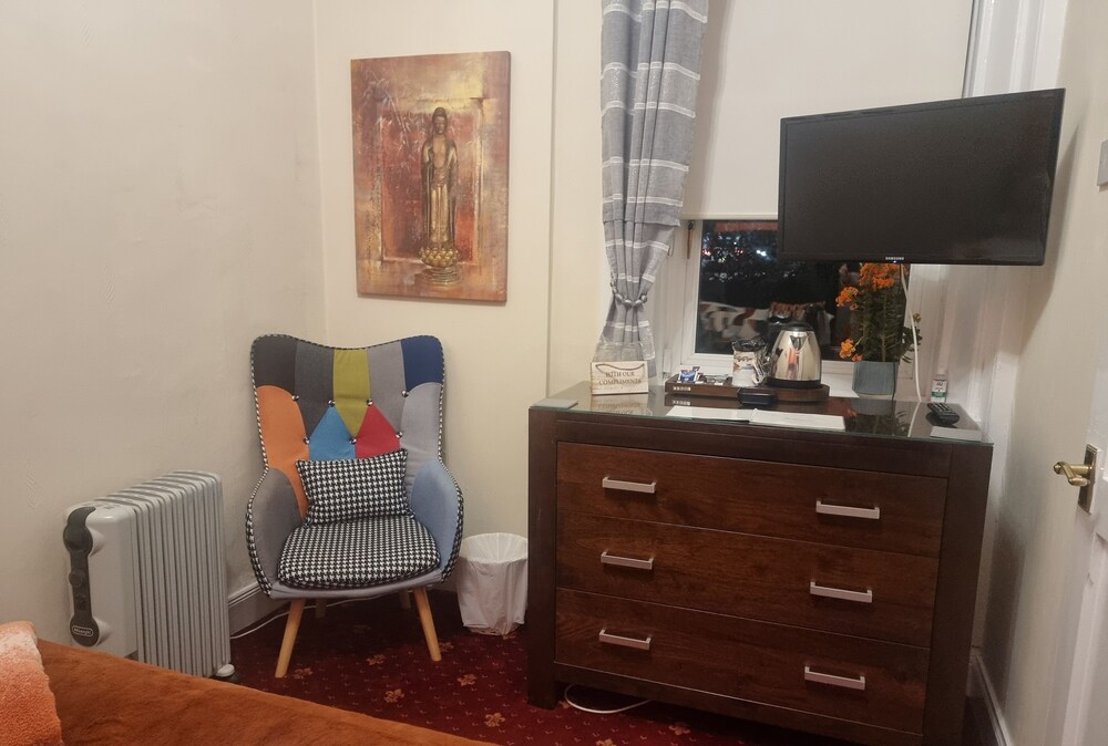 st leonards guest house