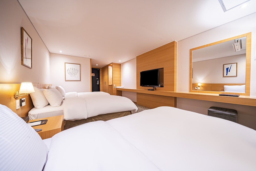 hotel biz inn