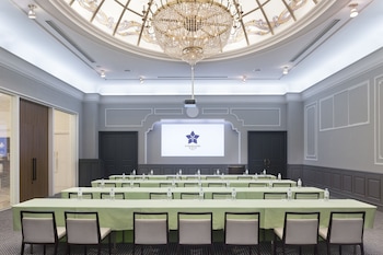 kyukaruizawa kikyo curio collection by hilton