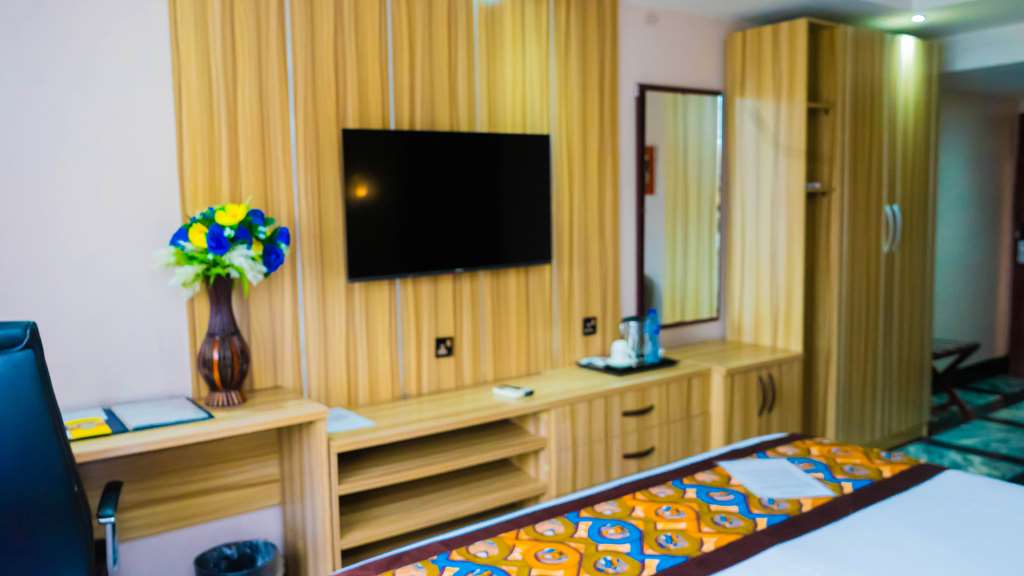 golden tulip hotel ph gtph