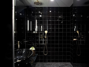 skylark aluma hotel and resort