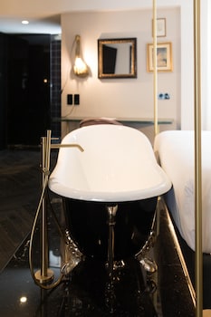 skylark aluma hotel and resort