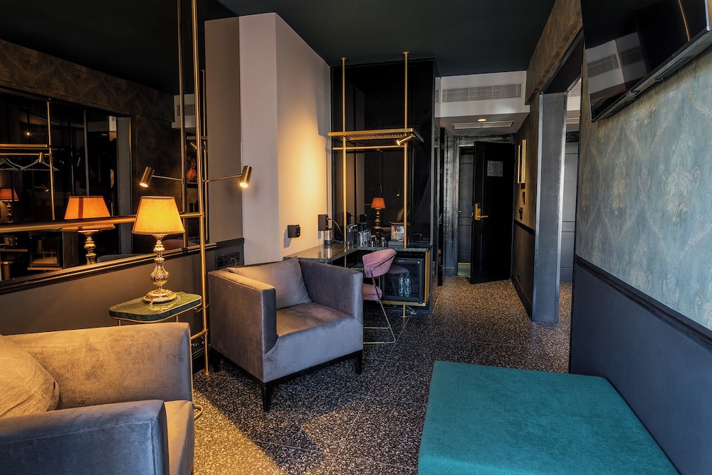 skylark aluma hotel and resort