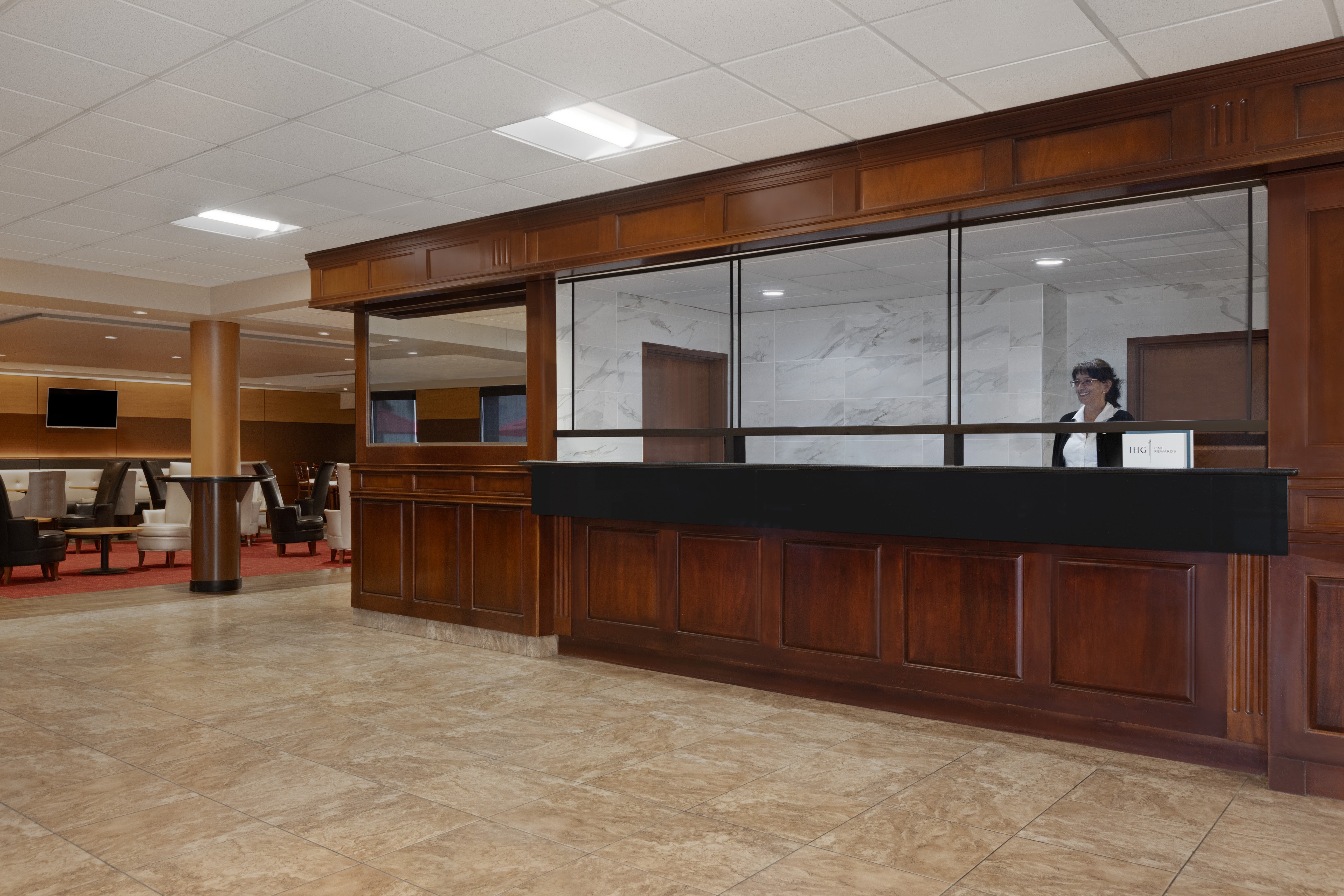 holiday inn des moines airport conf center by ihg
