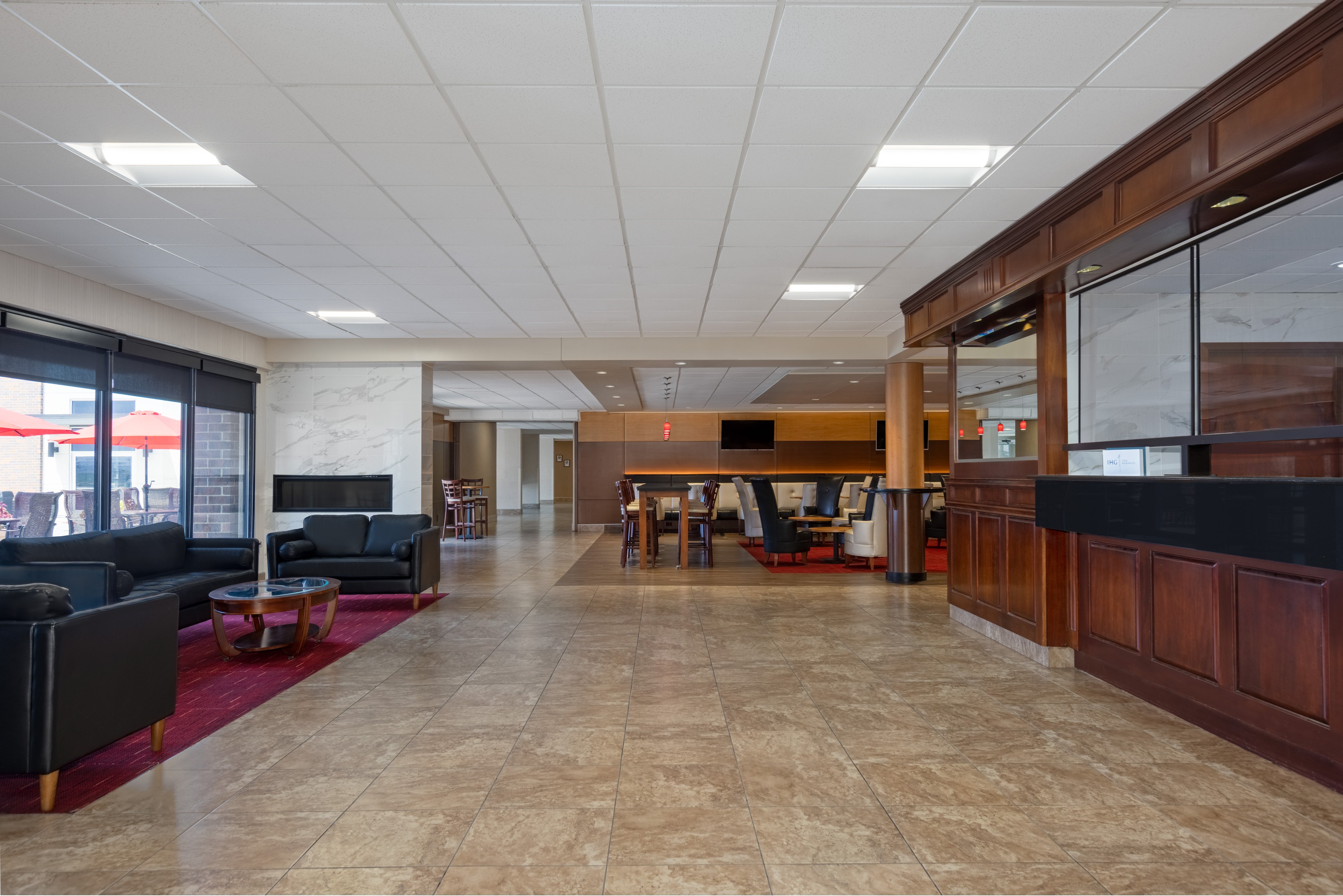 holiday inn des moines airport conf center by ihg