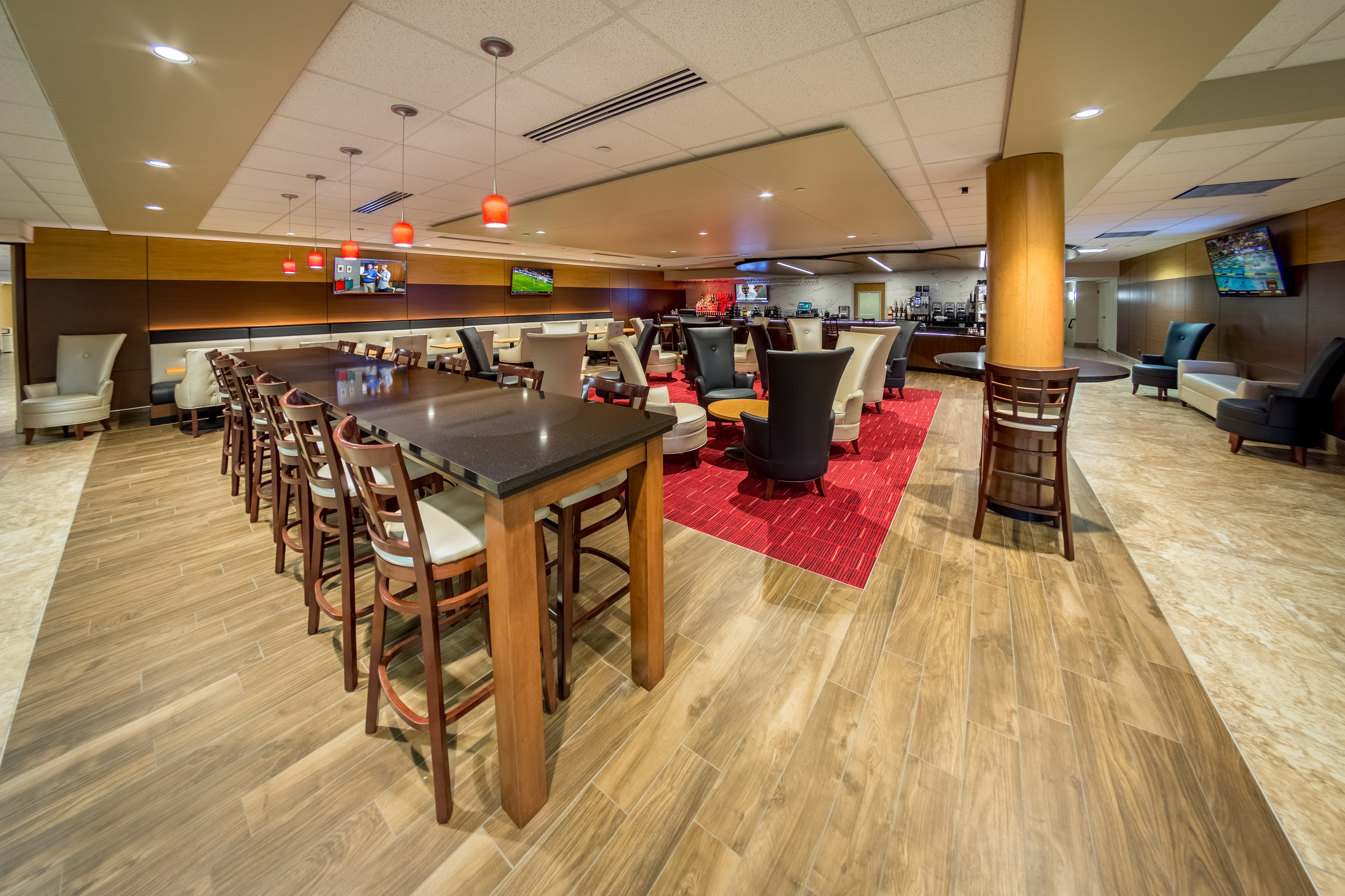 holiday inn des moines airport conf center by ihg