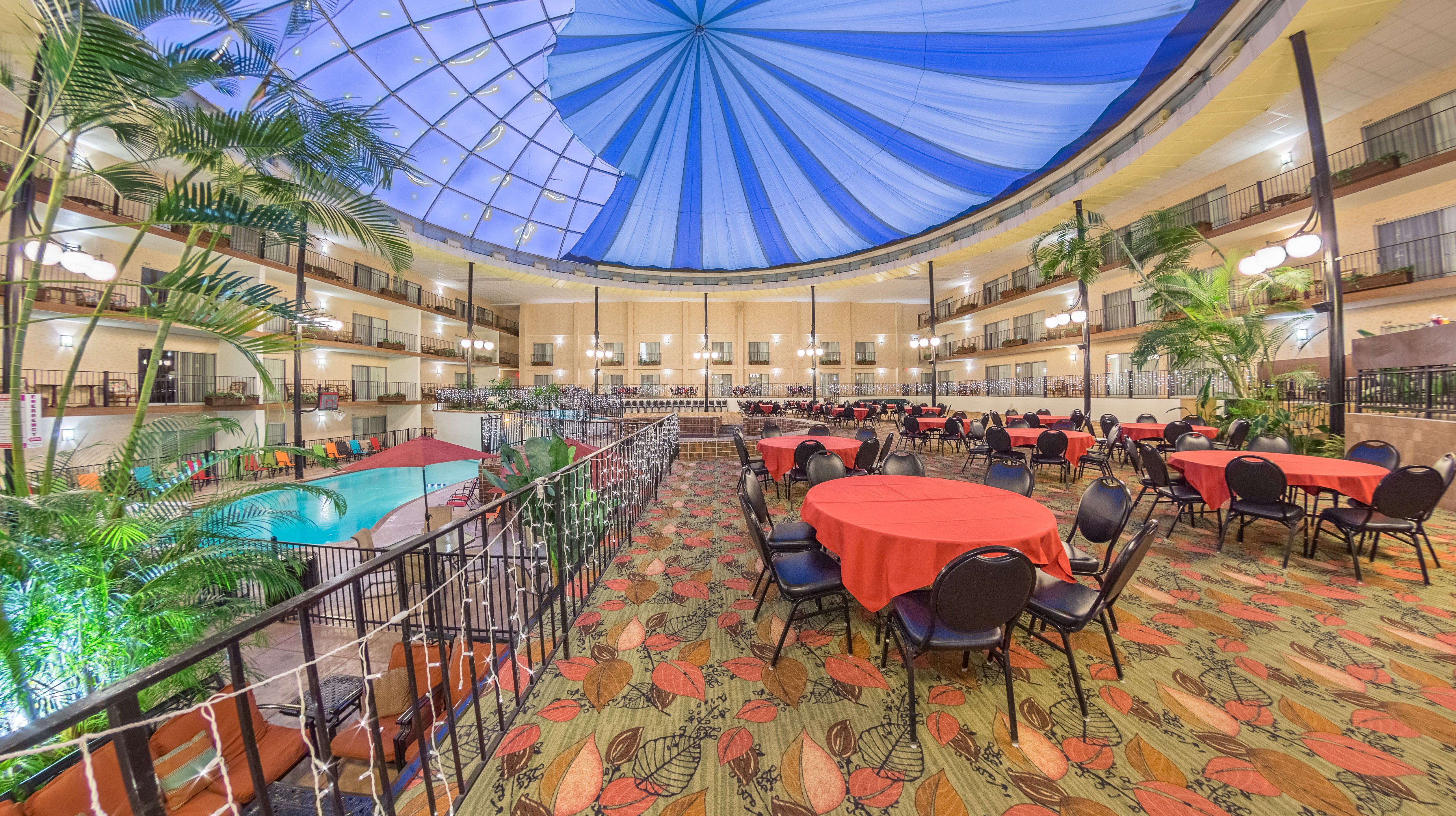 holiday inn des moines airport conf center by ihg