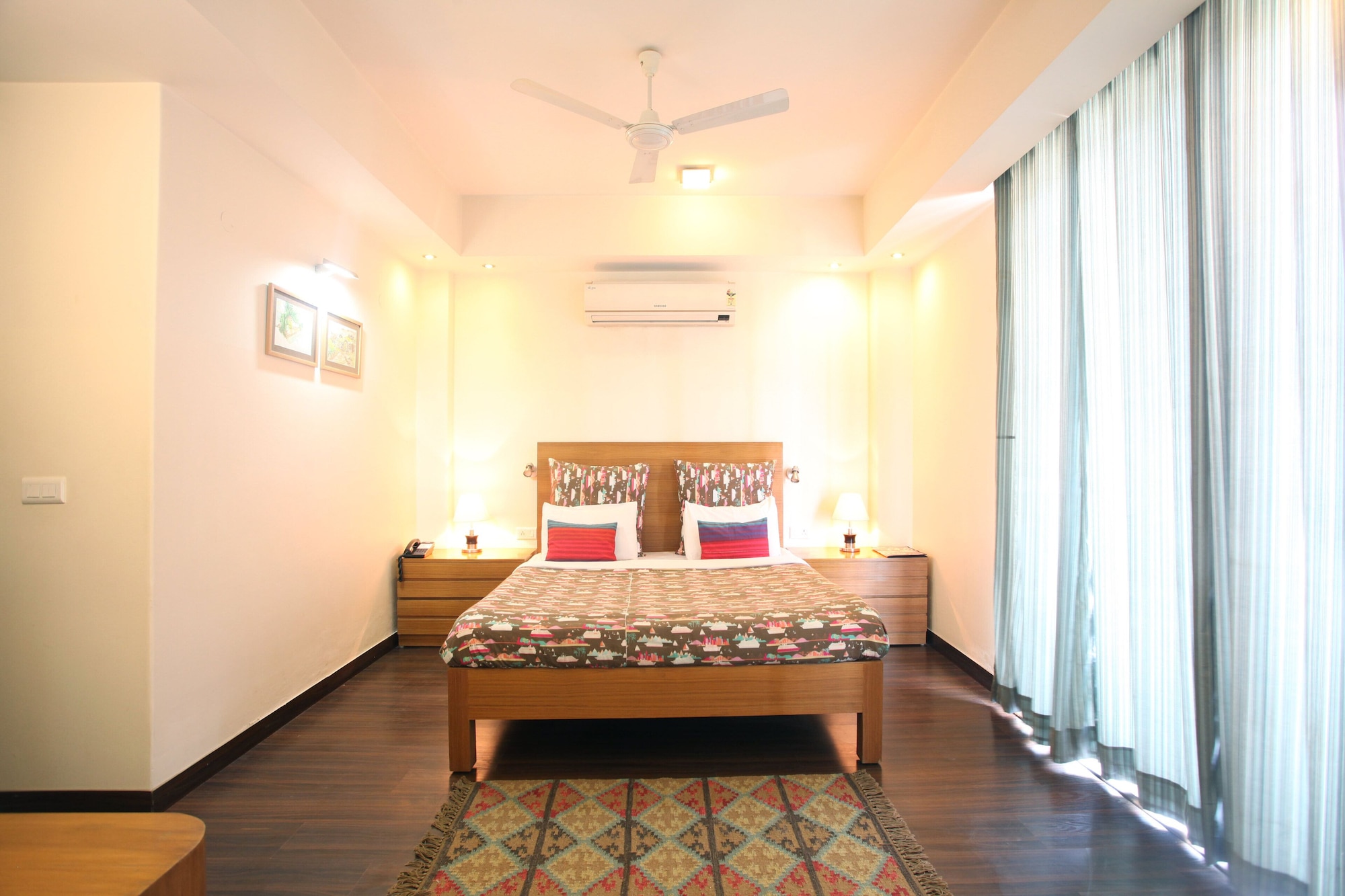 perch service apartment sector 40