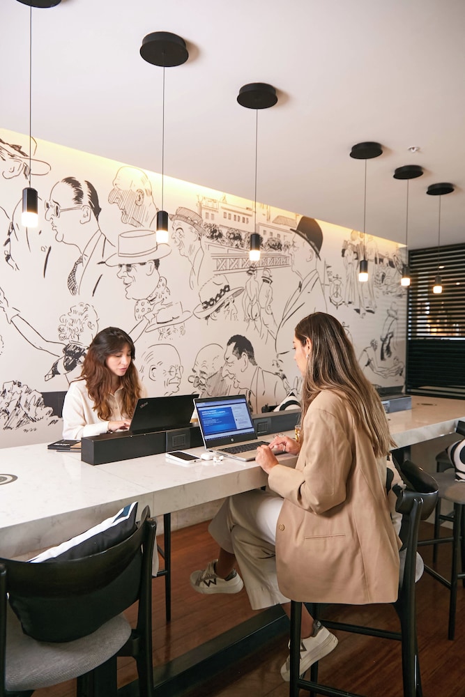 pullman vina del mar san martin ex atton