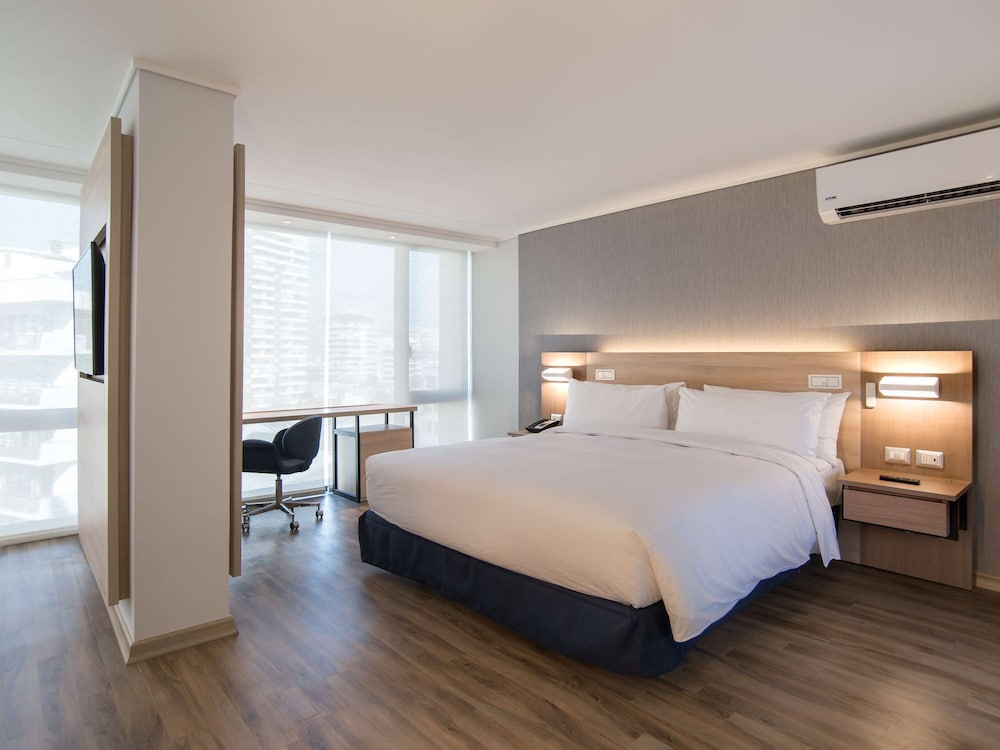 pullman vina del mar san martin ex atton