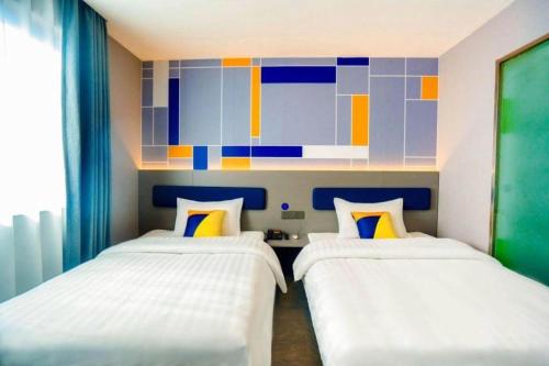 7days inn xian railway station east plaza