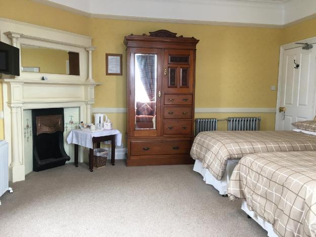 highland moors guest house