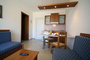 platanias
