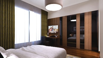 somerset west bay doha