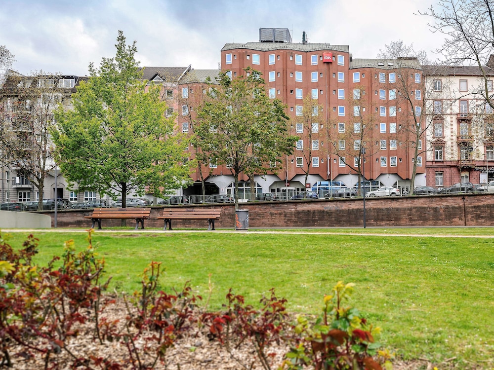 ibis frankfurt centrum
