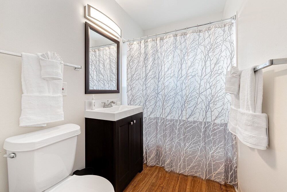 centrally located townhome near pvh dog friendly