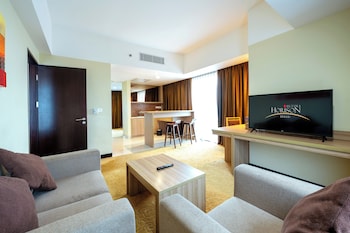 horison ultima bekasi