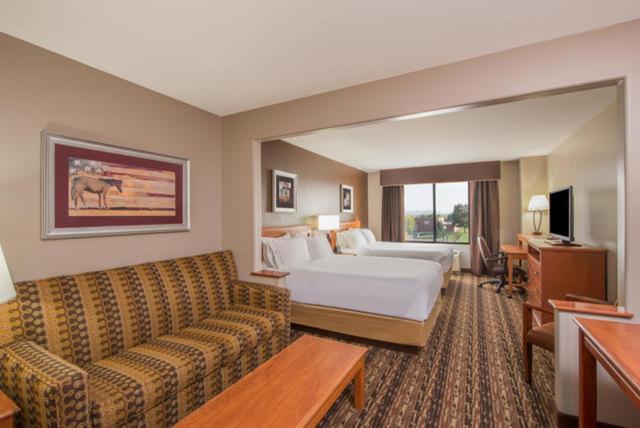 holiday inn express hotel and suites douglas by ihg