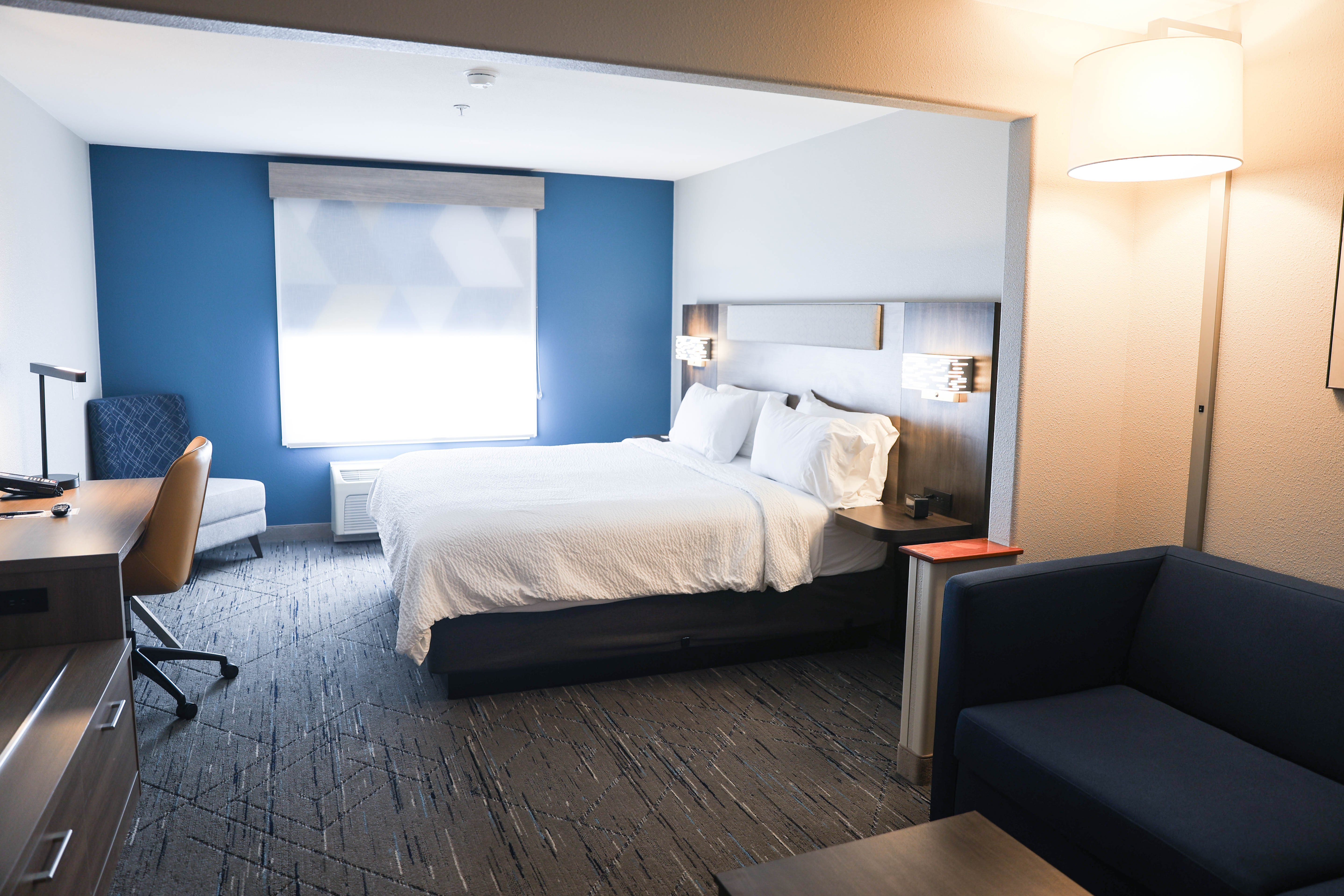 holiday inn express hotel and suites douglas by ihg