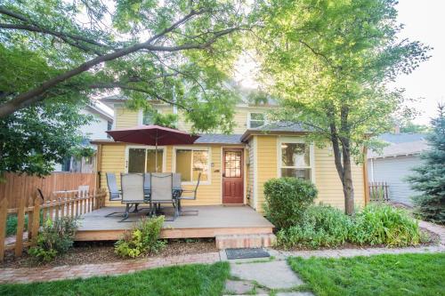 walk everywhere art restaurants poudre river