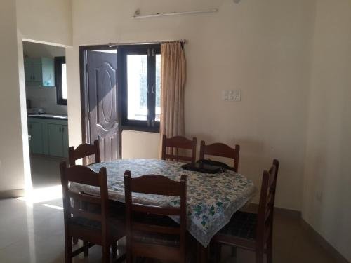 cosy banjara