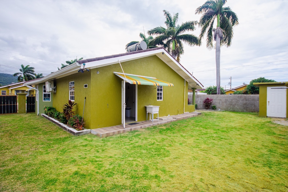 123 drax hall country club villa