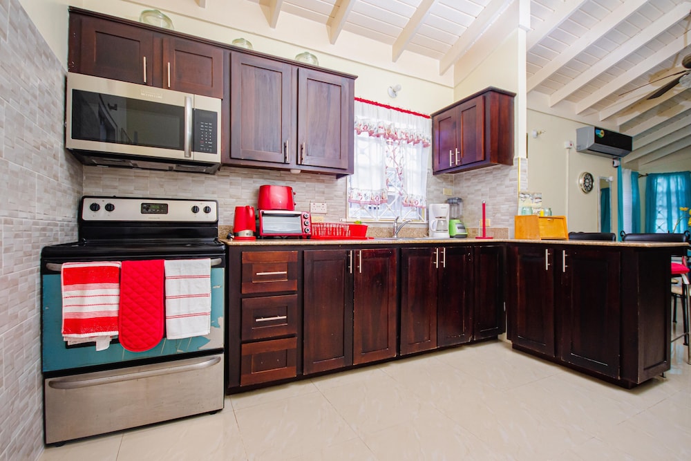 123 drax hall country club villa