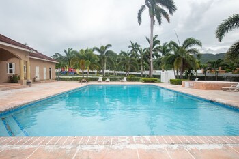 123 drax hall country club villa