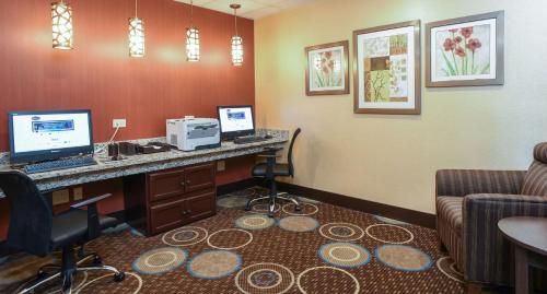 hampton inn dry ridge