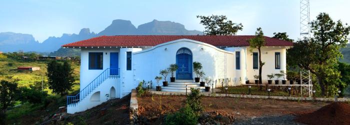 1517 greek house by kaz stays