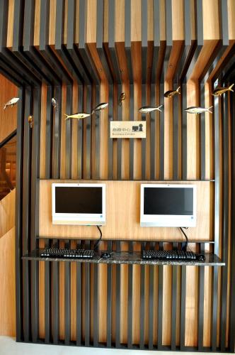 fish hotel kaohsiung