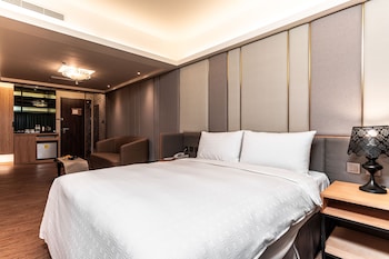 fish hotel kaohsiung