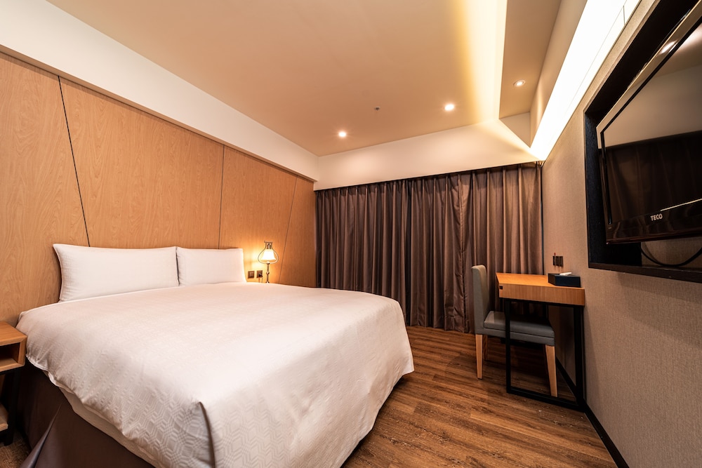 fish hotel kaohsiung