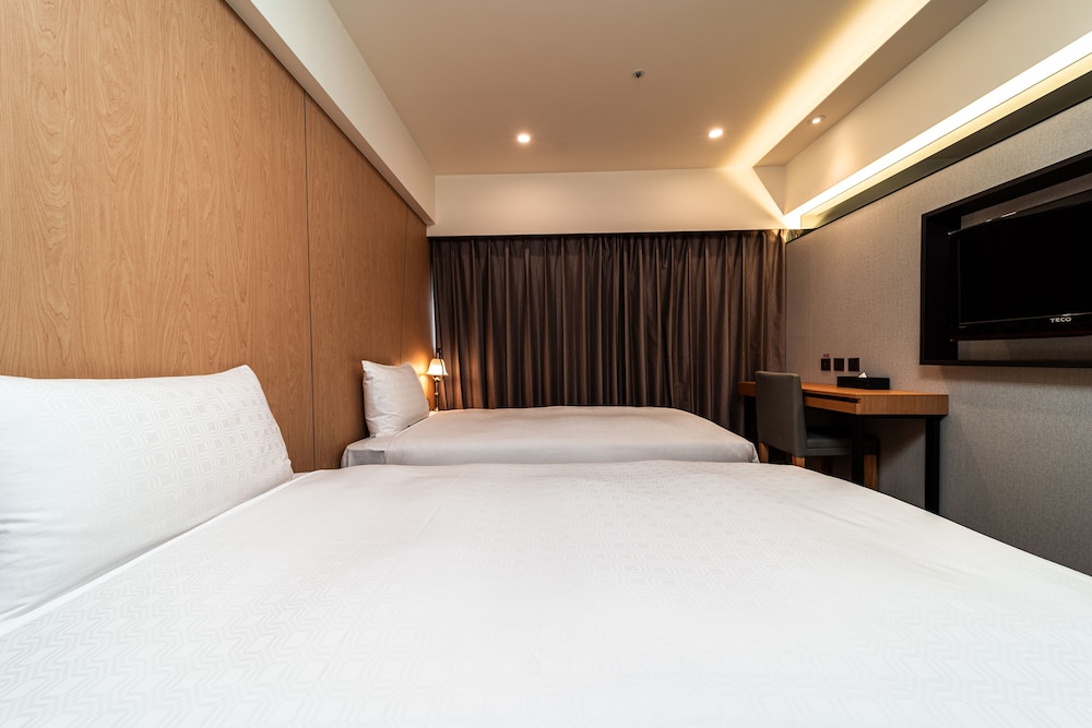 fish hotel kaohsiung