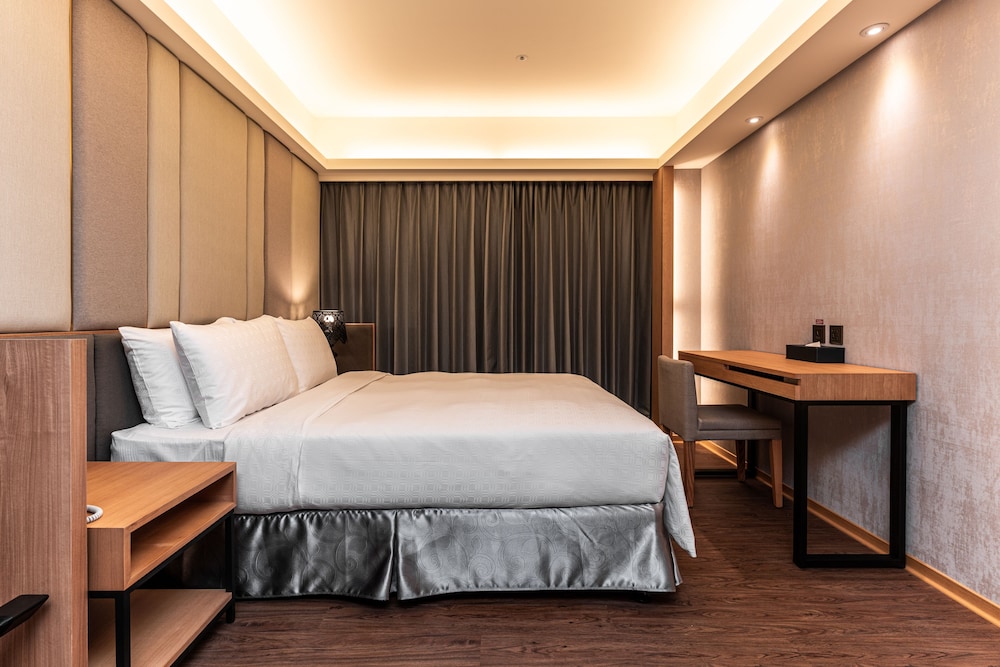 fish hotel kaohsiung