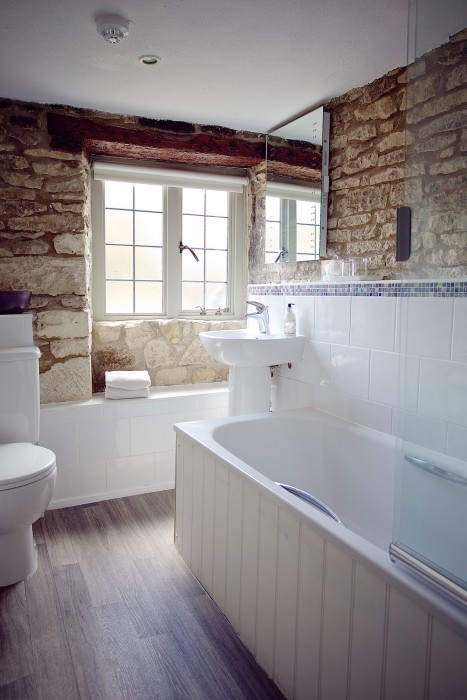 The Lamb Inn Great Rissington,Cheltenham>>Bourton-On-The-Water,4 star