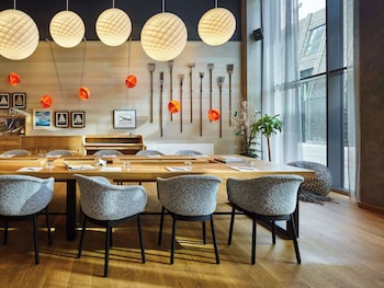 25hours hotel paper island