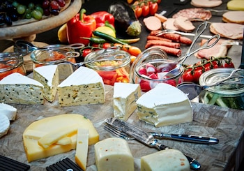 25hours hotel paper island