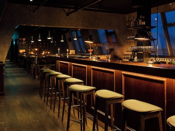 25hours hotel paper island