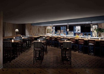 graduate by hilton storrs