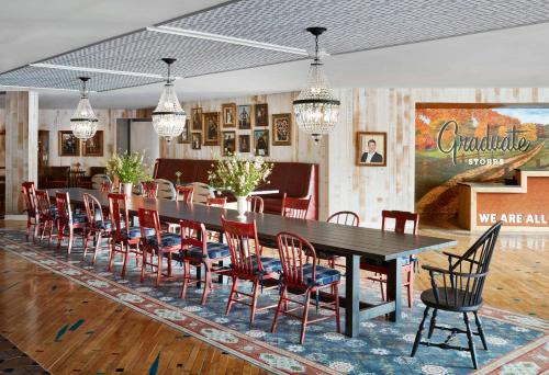 graduate by hilton storrs