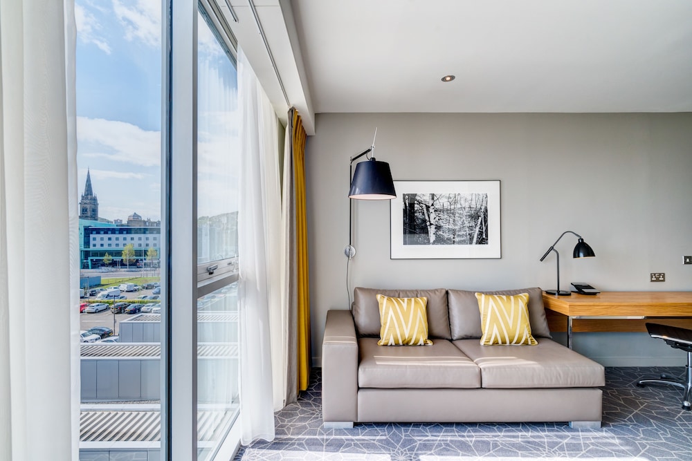 apex city quay hotel and spa