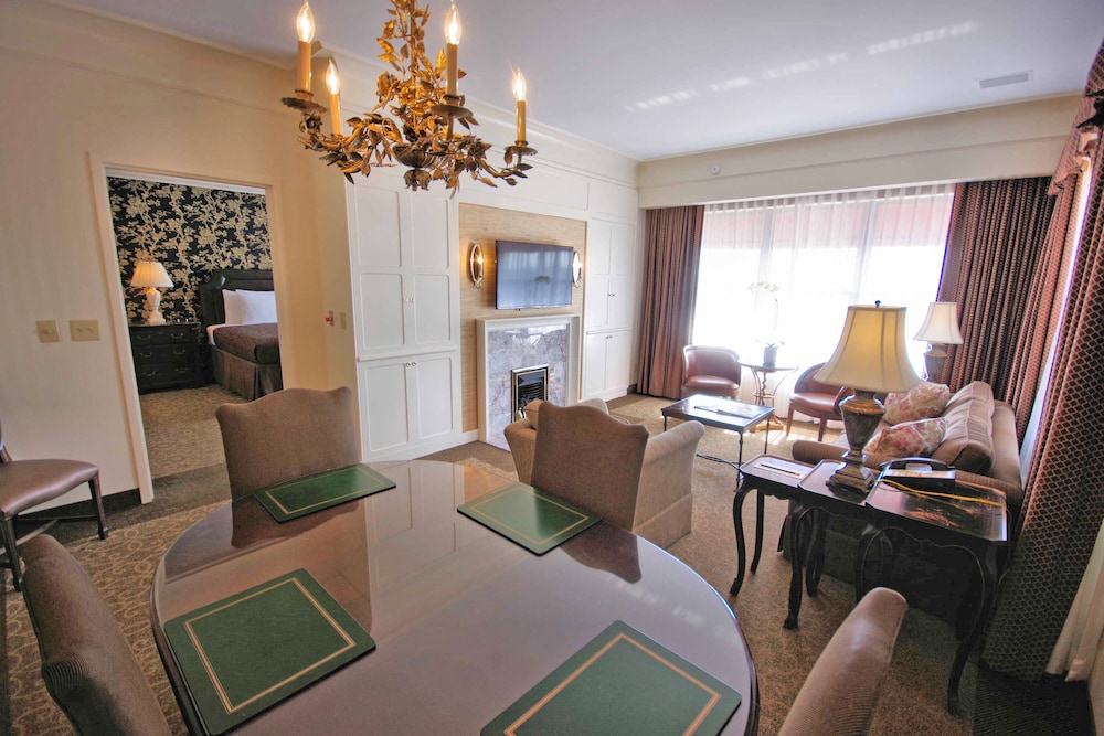 o henry hotel